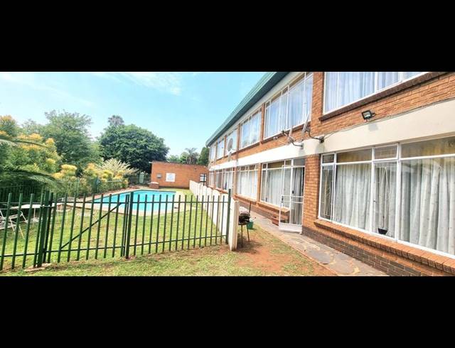 2 BEDROOM APARTMENT FOR SALE IN ELDORAIGNE